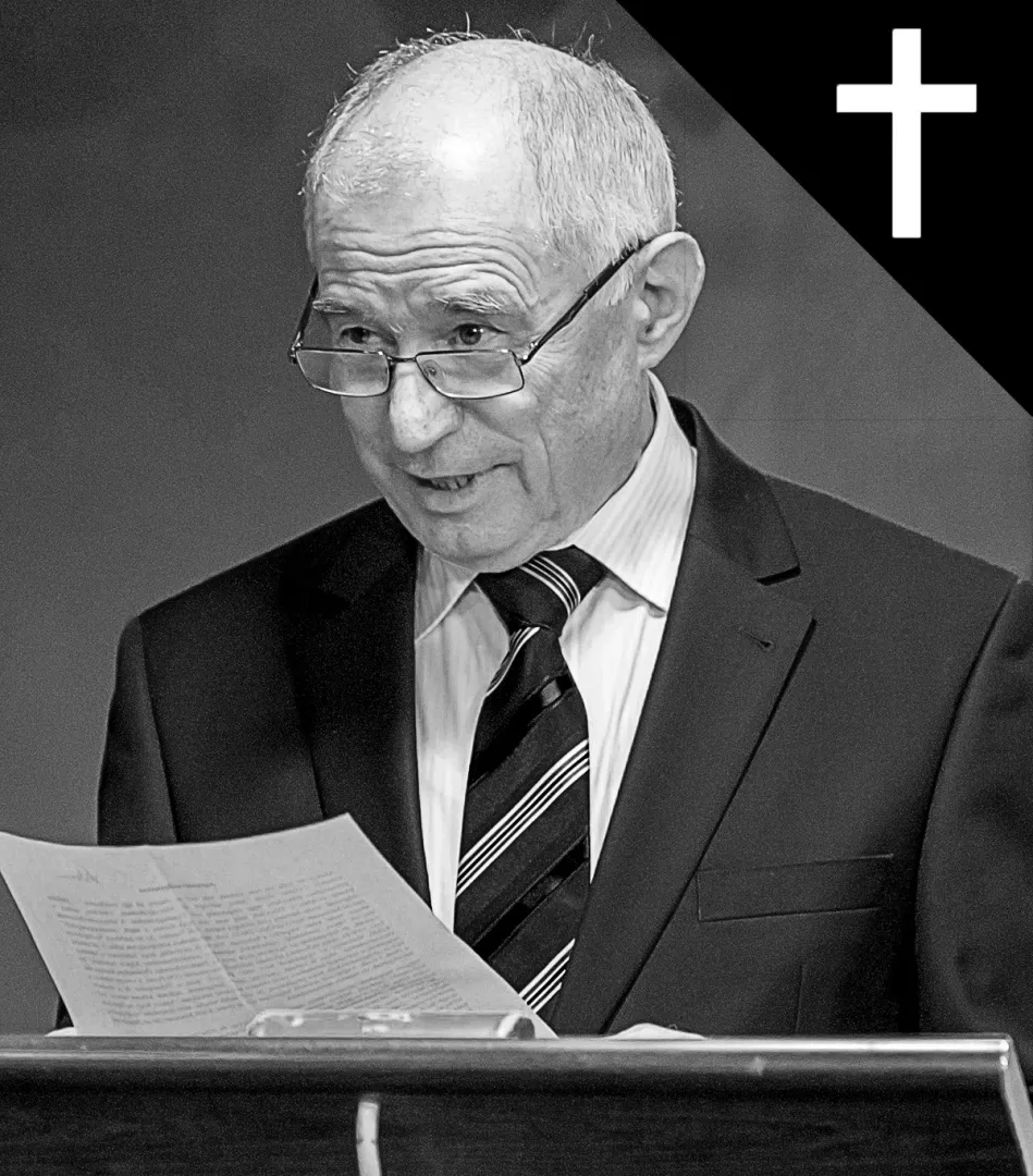  Lenkovics Barnabás CSc